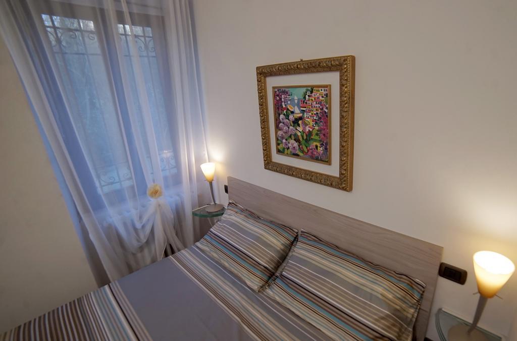 Villa Le Torri インプルネータ エクステリア 写真