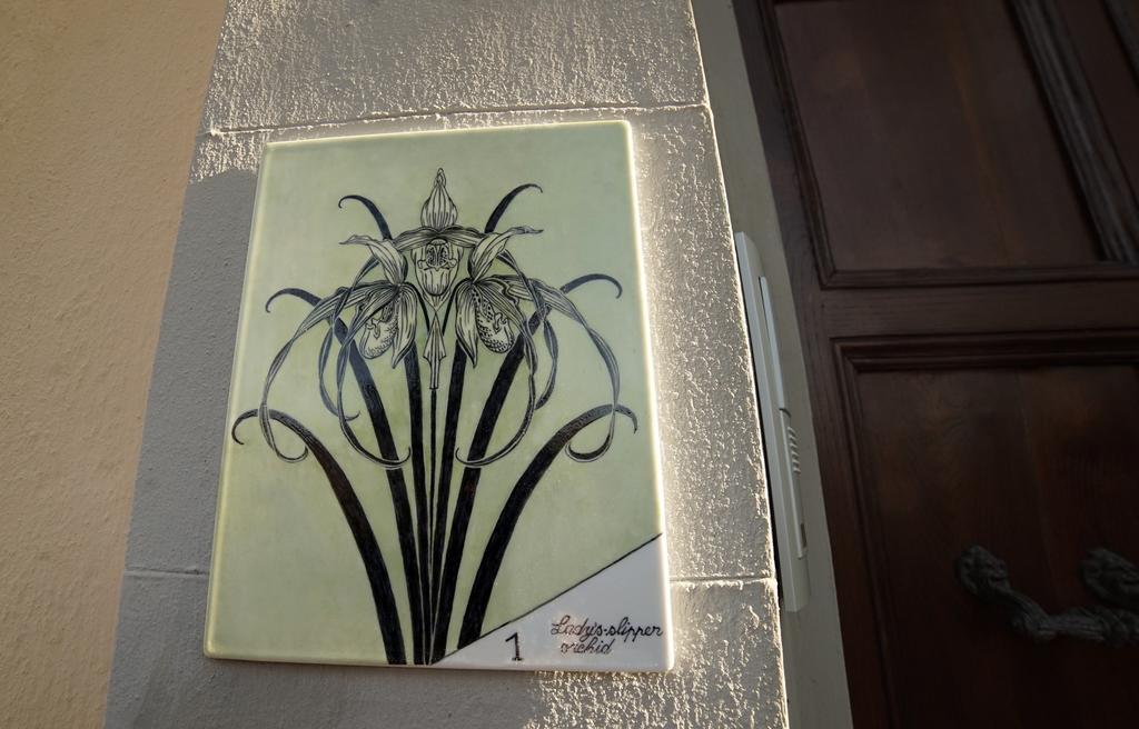 Villa Le Torri インプルネータ エクステリア 写真