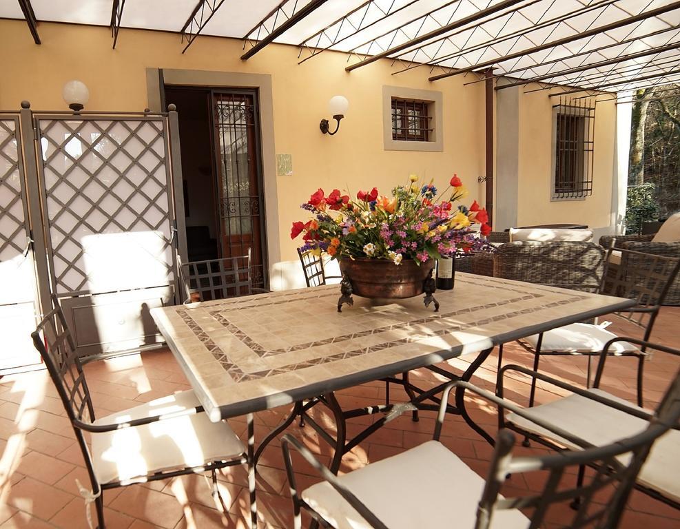 Villa Le Torri インプルネータ エクステリア 写真